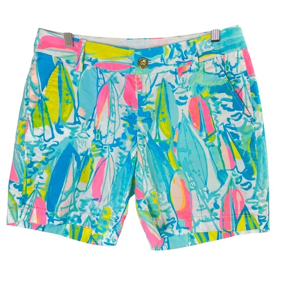LILLY PULITZER - The Jayne Short 7” inseam in Beach and Bae Print Size 2 - Picture 2 of 9